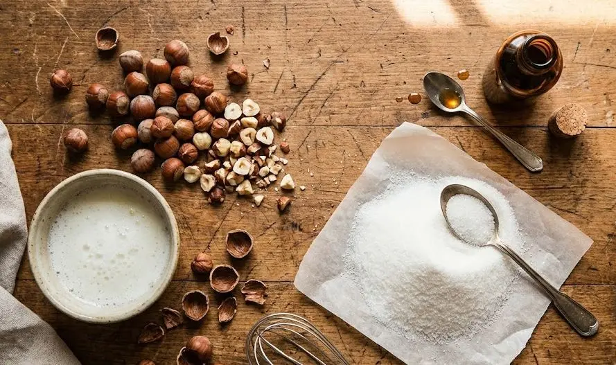 Immagine degli Ingredienti dei Biscotti Brutti ma Buoni Light