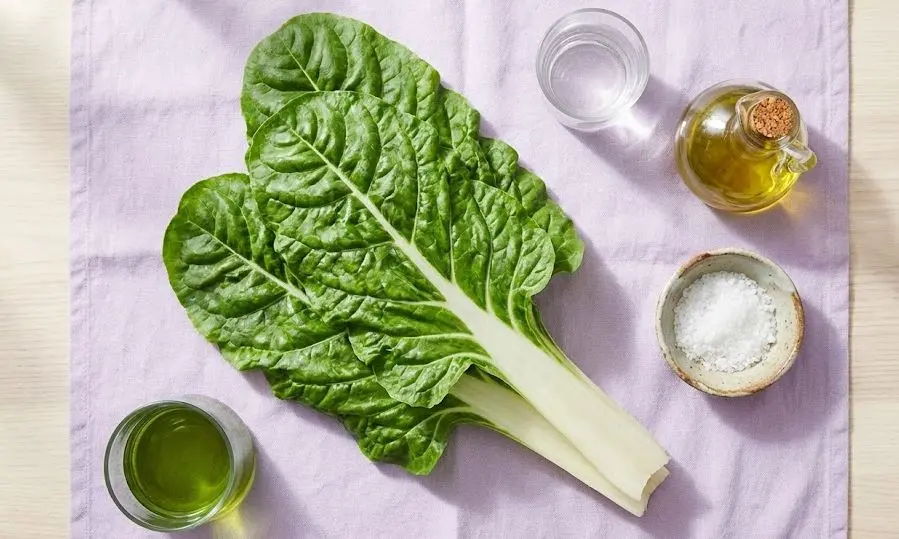 Immagine degli Ingredienti delle Bietole Ripassate